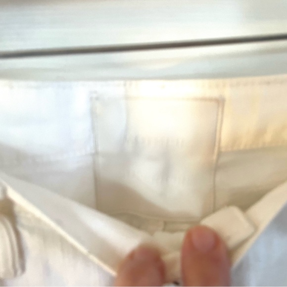 MOTHER “The Flirt” Mid Rise White Distressed Skinny Leg Ankle Jeans - Picture 3 of 5